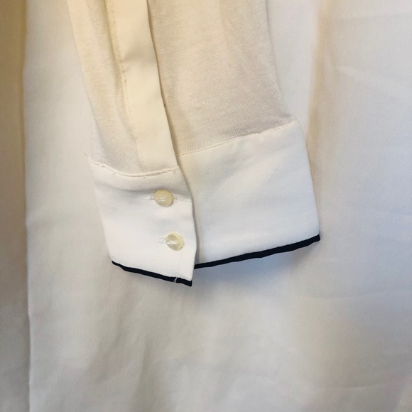 Ann Taylor - White long sleeve blouse - Picture 3 of 6